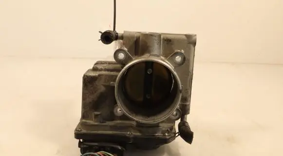 Mazda 3 II Throttle body valve EF2L13640