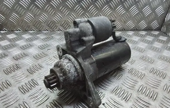 Volkswagen Transporter - Caravelle T5 Starter motor 02Z911023N 0001123028