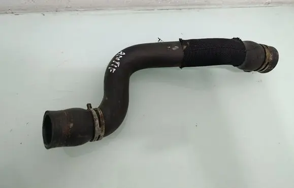 Peugeot 5008 Engine coolant pipe/hose