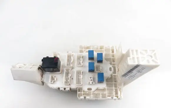 Suzuki SX4 Comfort/convenience module 3677055L42