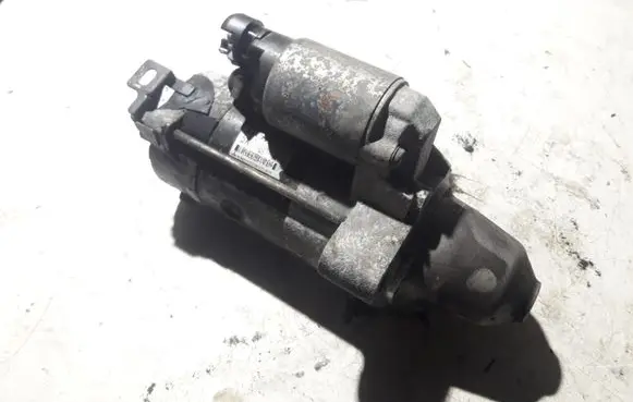 Honda CR-V Starter motor M002T85871