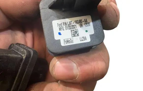 Ford Kuga III Reversing camera LJ6T19G490AA MG01222021