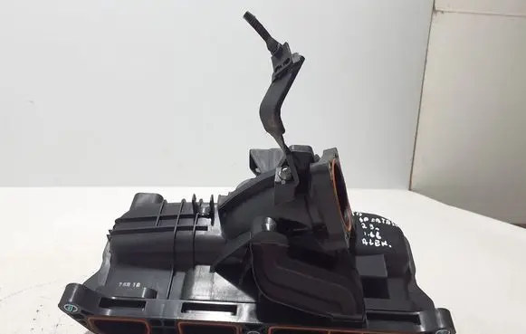 KIA Sportage Intake manifold 283102MHA0