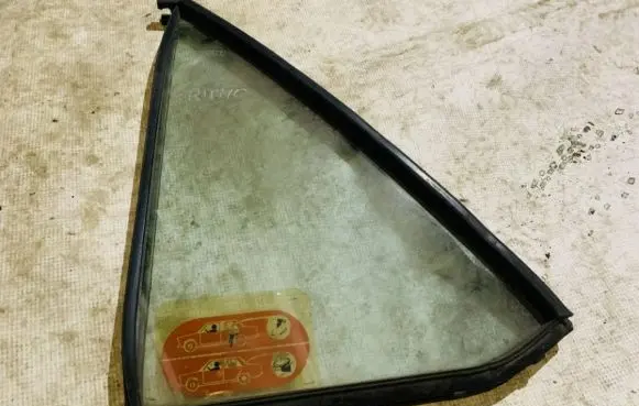 Fiat Ritmo Rear vent window glass 