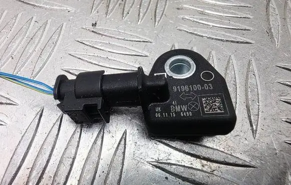 Mini One - Cooper F56 F55 Airbag deployment crash/impact sensor 9196100