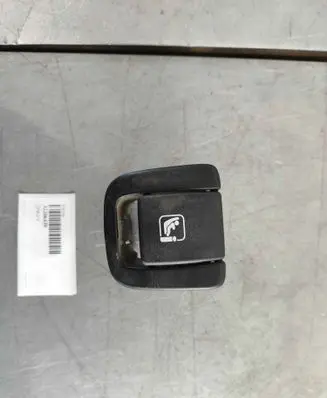 Volvo XC60 ISOFIX cover 32206439