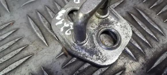Renault Megane II Rear door lock loop/hook striker 