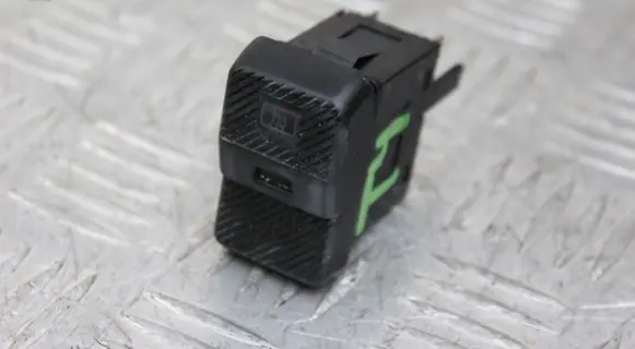 Volkswagen Transporter - Caravelle T4 Windscreen/window heater switch 701959621