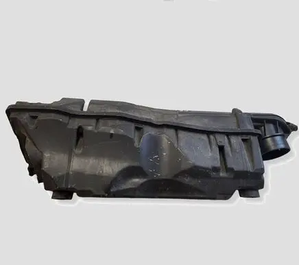 Peugeot 3008 I Air filter box V759588780