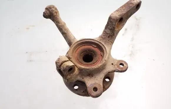 Volkswagen Golf I Front wheel hub spindle knuckle