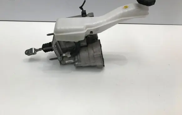 Hyundai Kona I Master brake cylinder 58500K4910 K458500051