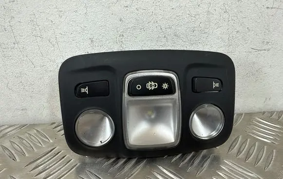 Peugeot 5008 II Rear seat light 96781444ZD