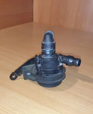 BMW M5 F90 Electric auxiliary coolant/water pump 8093829 0392023334