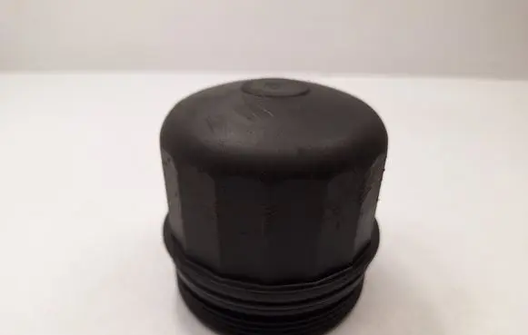 BMW 5 GT F07 Oil filter cover 11427615389 11427571010
