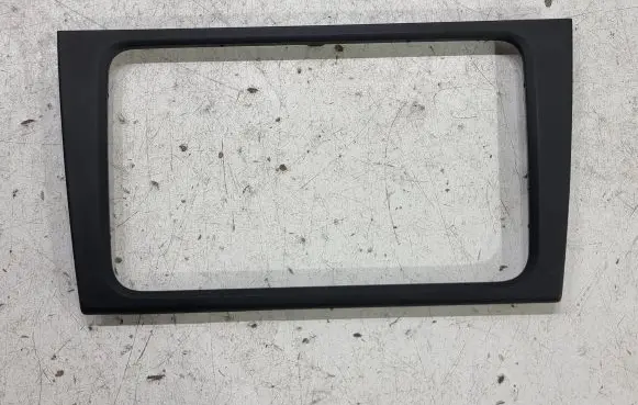 Volkswagen Golf VI Radio/GPS head unit trim 5K0858061F