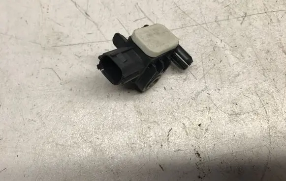 Nissan Juke I F15 Airbag deployment crash/impact sensor 121003201 988301EA0A