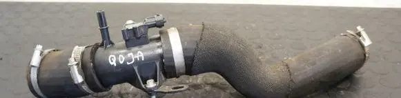 Intercooler hose/pipe