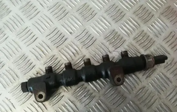 Fuel main line pipe