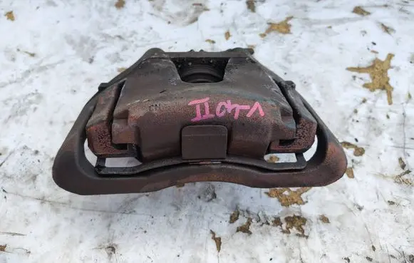 Volvo V40 Front brake caliper 