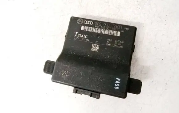 Audi A3 S3 8P Door control unit/module 1K0907530D 1K0907951