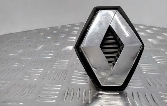 Renault Scenic II - Grand scenic II Manufacturer badge logo/emblem 8200115115