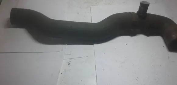 Opel Vivaro Engine coolant pipe/hose 213827c