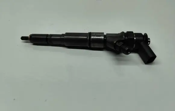 BMW 5 E60 E61 Fuel injector 0445110216 8Z1GB5B