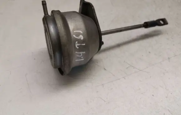 Volkswagen Golf Plus Turbo system vacuum part 4937318020