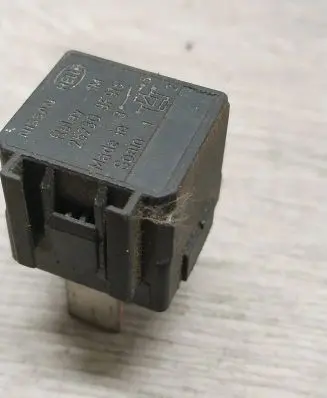 Renault Megane II Other relay 25230