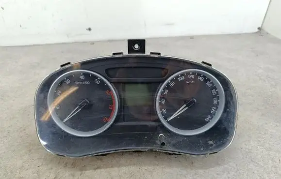 Skoda Fabia Mk2 (5J) Speedometer (instrument cluster) 5J0920811B