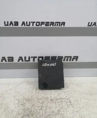 Nissan Juke I F15 Fuse module