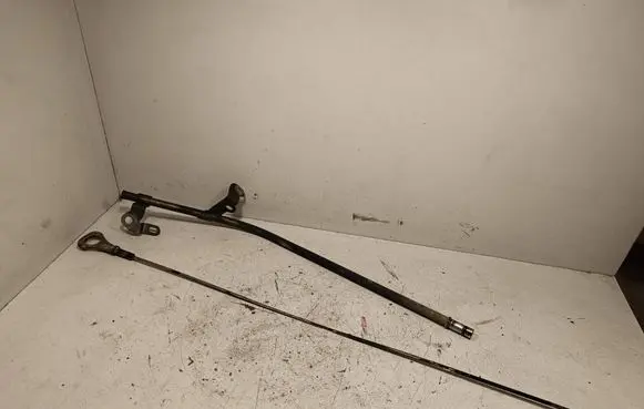 Mitsubishi L200 Oil level dip stick 