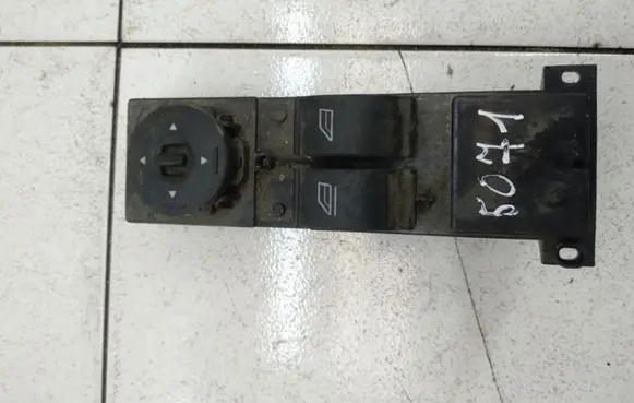 Ford Focus Electric window control switch 3M5T14529 03168002
