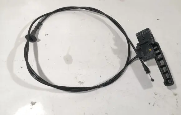 Engine bonnet/hood lock release cable