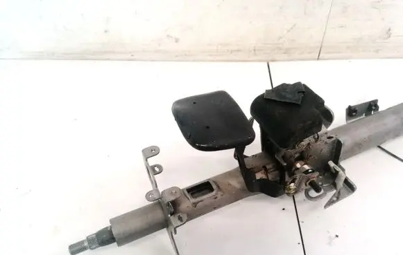 Steering wheel axle