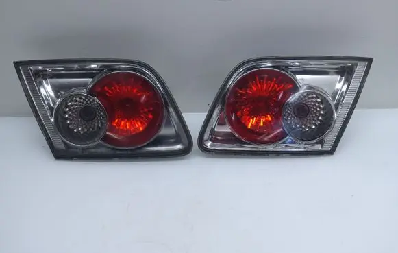 Mazda 6 Tailgate rear/tail lights