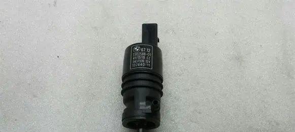 BMW 1 F20 F21 Windscreen/windshield washer pump 7302588