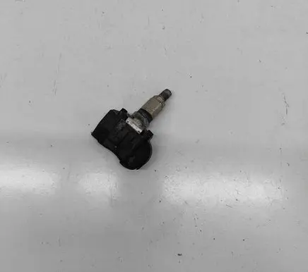 BMW M3 F80 Tire pressure sensor 6855539