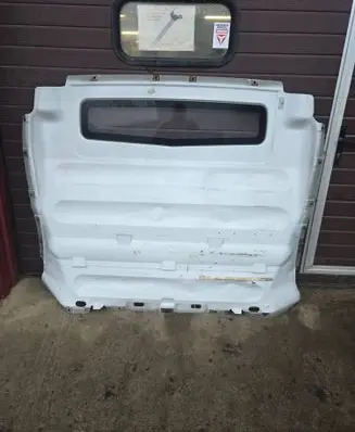 Opel Vivaro Partition between cabin 