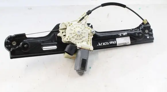 Regulador de puerta trasera con motor
