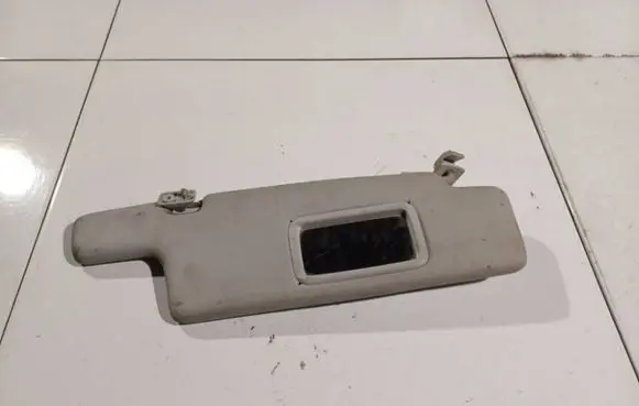 Volkswagen Golf III Sun visor 1H0857552