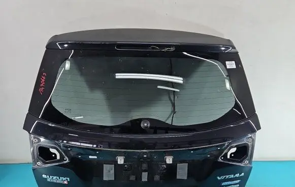 Tailgate/trunk/boot lid