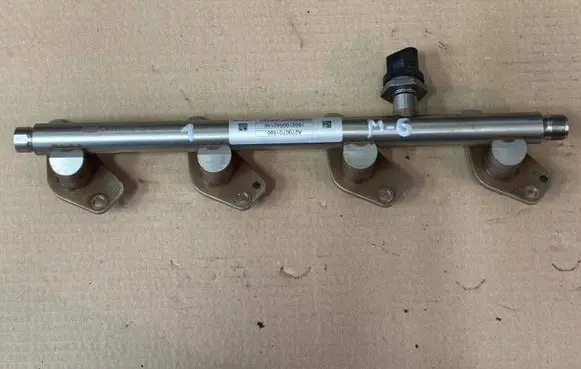 Fuel main line pipe