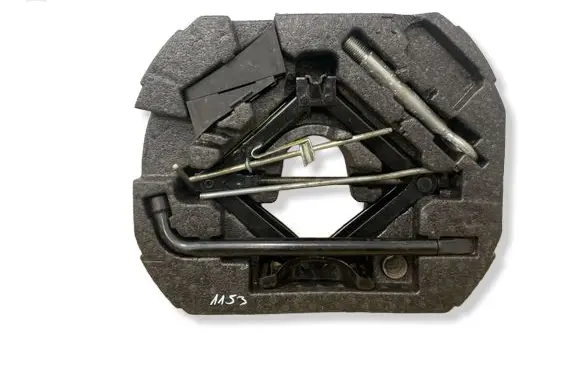Jaguar XF X250 Tool set 8W8317B043AB