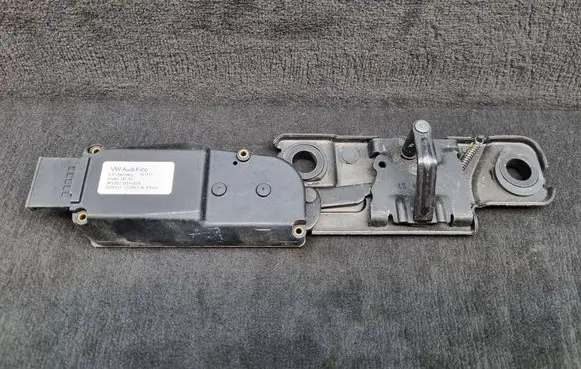 Audi A6 Allroad C7 Tailgate/trunk/boot lift motor 4F9827383H
