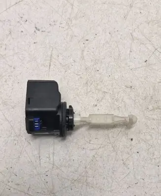 Citroen C3 Picasso Headlight level adjustment motor 00883020
