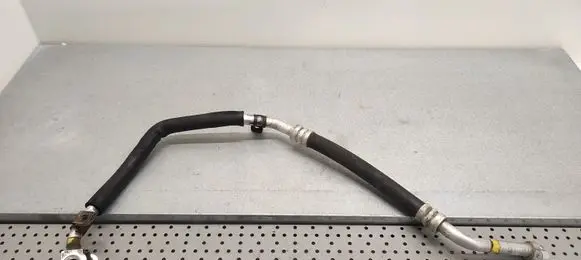 KIA Carnival Air conditioning (A/C) pipe/hose 290304