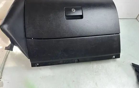 Volkswagen Golf IV Glove box 1J1857104A 55D3201 1J1857101A