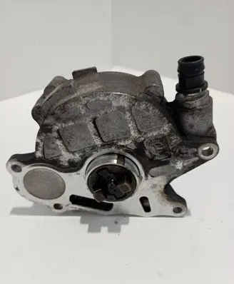 Volkswagen PASSAT B7 Vacuum pump 03L145100
