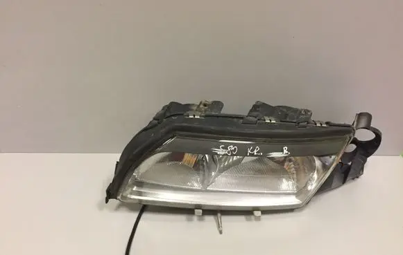 Volvo S80 Headlight/headlamp 8620662